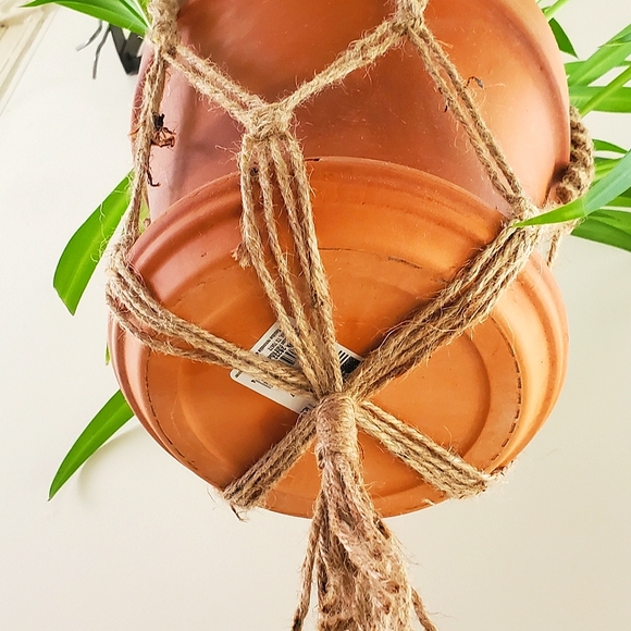 Natural Handmade Jute Plant Hanger Large - Picture 9 of 15